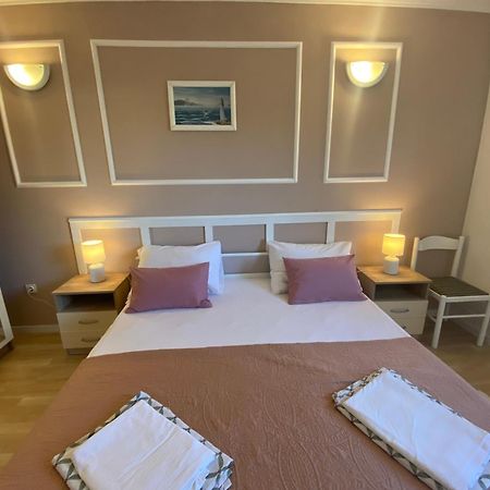 Apartman Mia Ana ตรีบูนย์ ภายนอก รูปภาพ