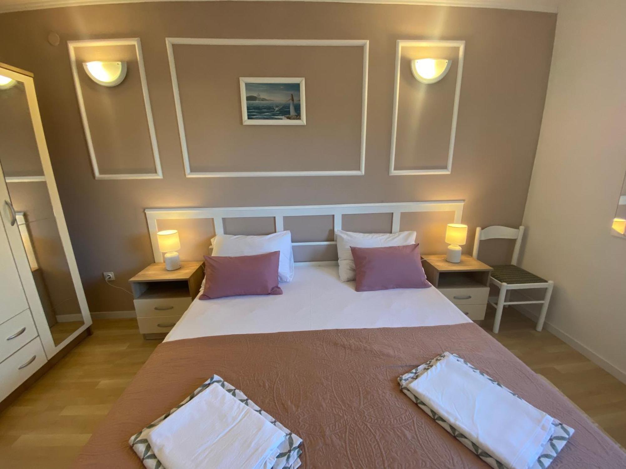 Apartman Mia Ana ตรีบูนย์ ภายนอก รูปภาพ